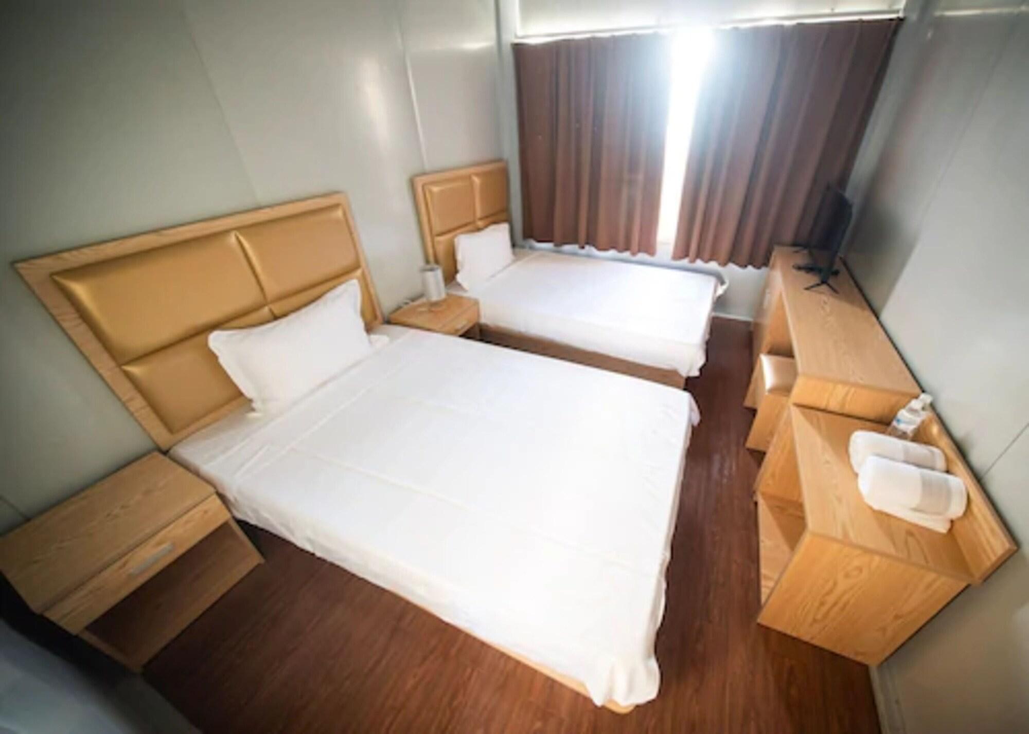 Saipan Vegas Resort Extérieur photo