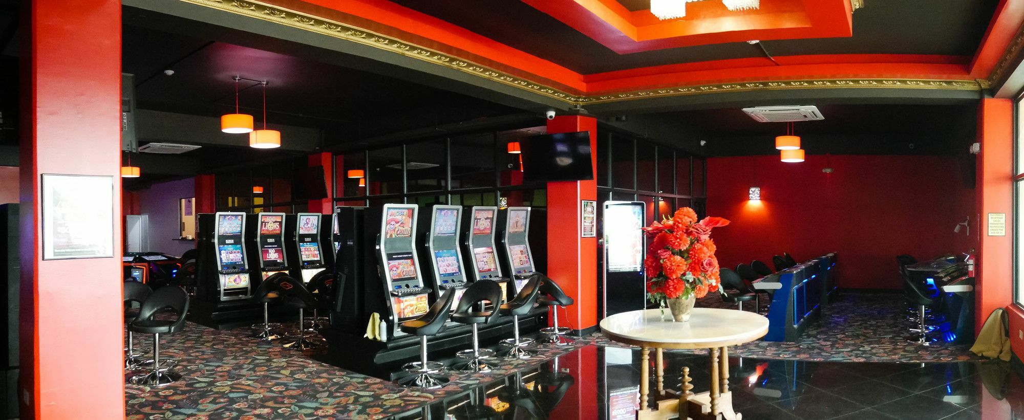 Saipan Vegas Resort Extérieur photo